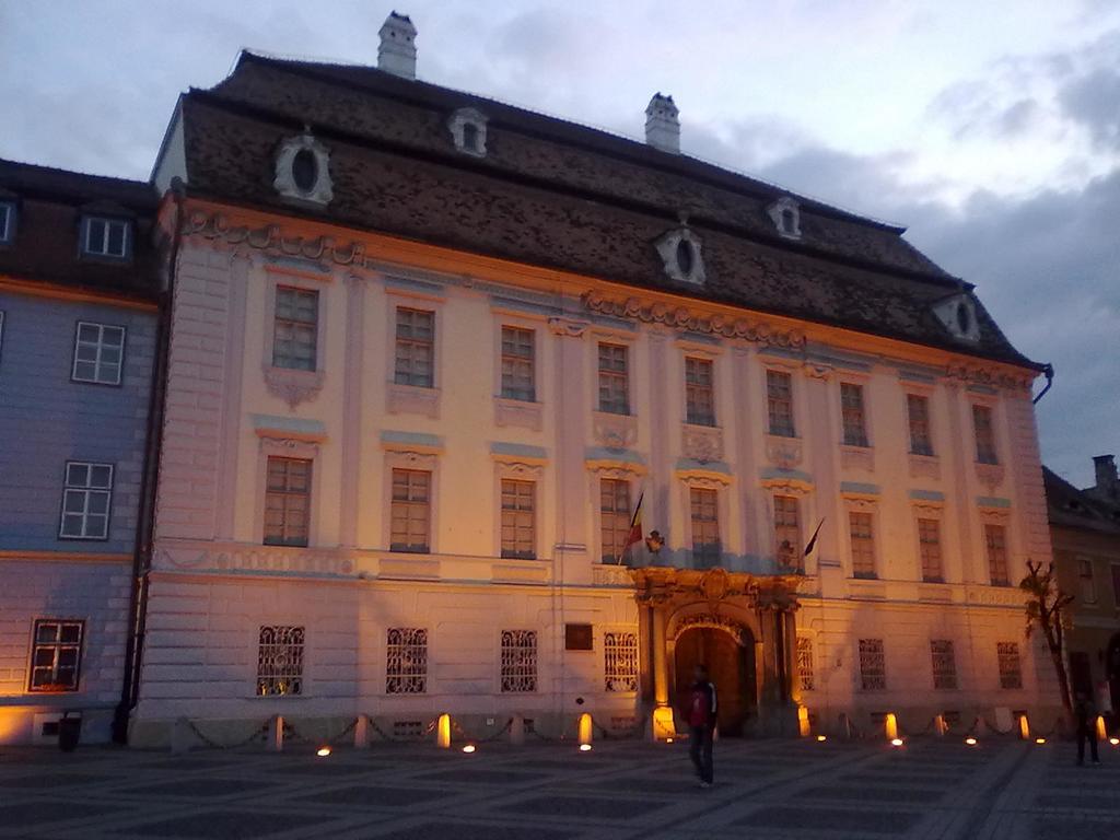 Central City Ap Sibiu Exteriér fotografie