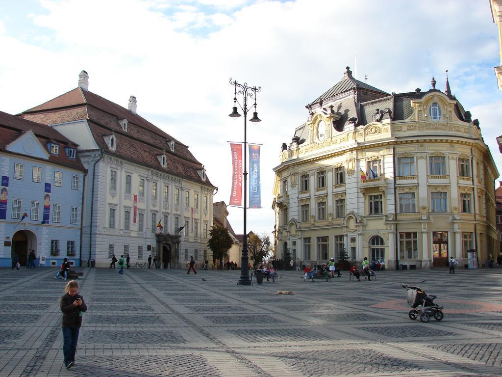 Central City Ap Sibiu Exteriér fotografie